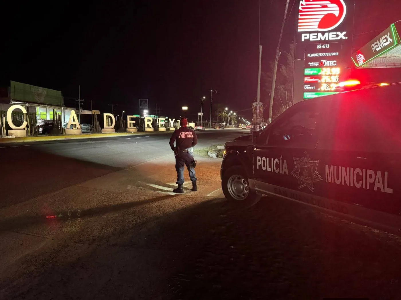 Apareció en Arroyo Seco masculino no localizado en SJR; dependencias policiacas lo trasladaron de regreso con sus familiares.