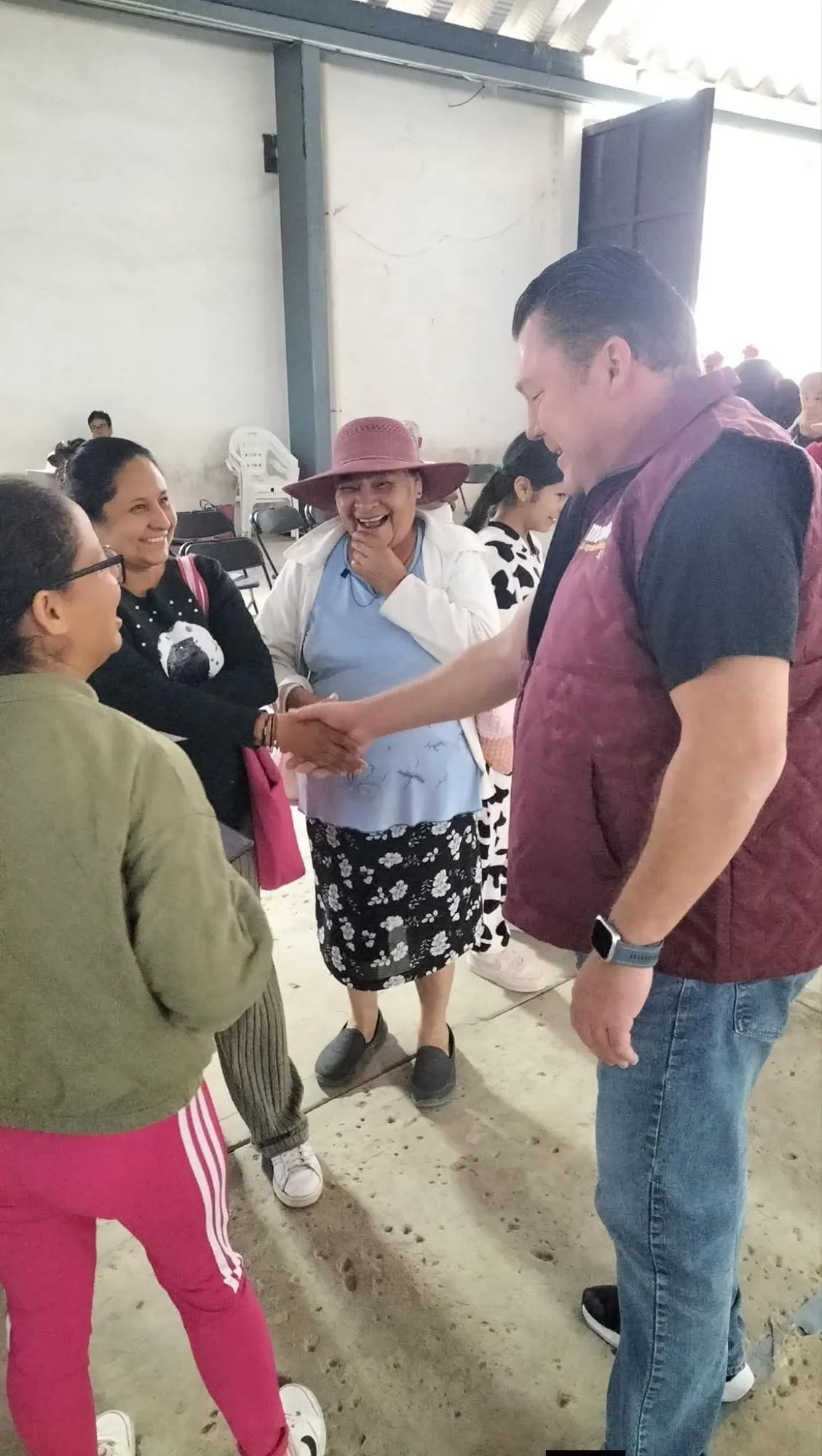 Exitosa Jornada de Apoyo y Bienestar a familias de Cazadero; impulsada por el Diputado Local Güero Inzunza.