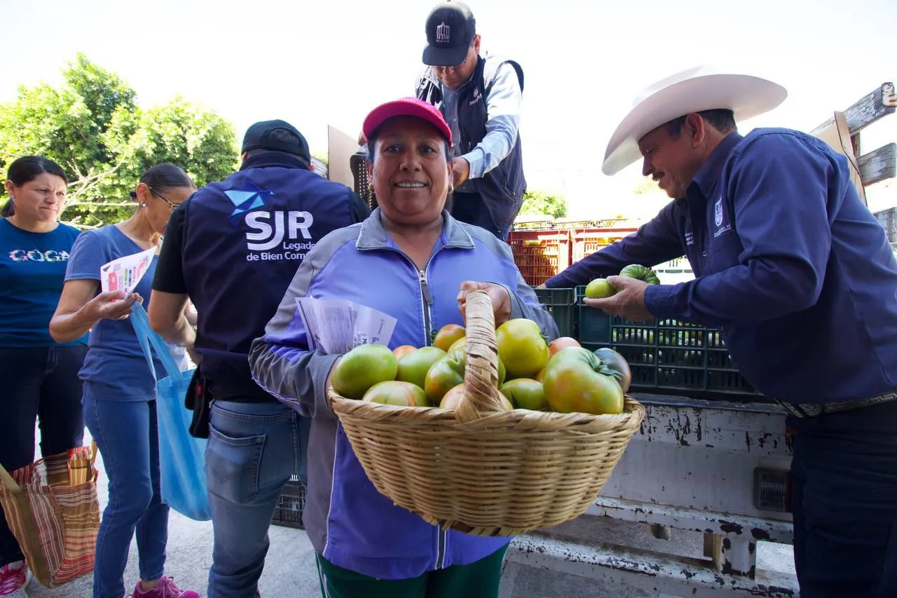 Municipio de San Juan del Río y ciudadanía trabajan y hacen equipo con el “Miércoles en Rancho de Enmedio”