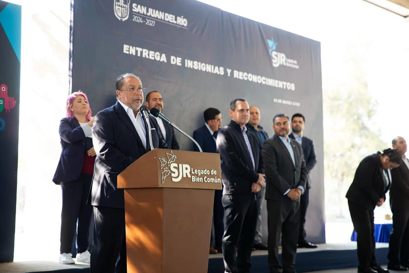 Entregan insignias, reconocimientos y equipo al personal de la Secretaría de Seguridad Pública Municipal