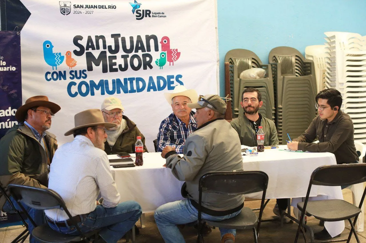Gobierno Municipal de San Juan del Río beneficia a habitantes con el Programa “Viernes en La Valla”
