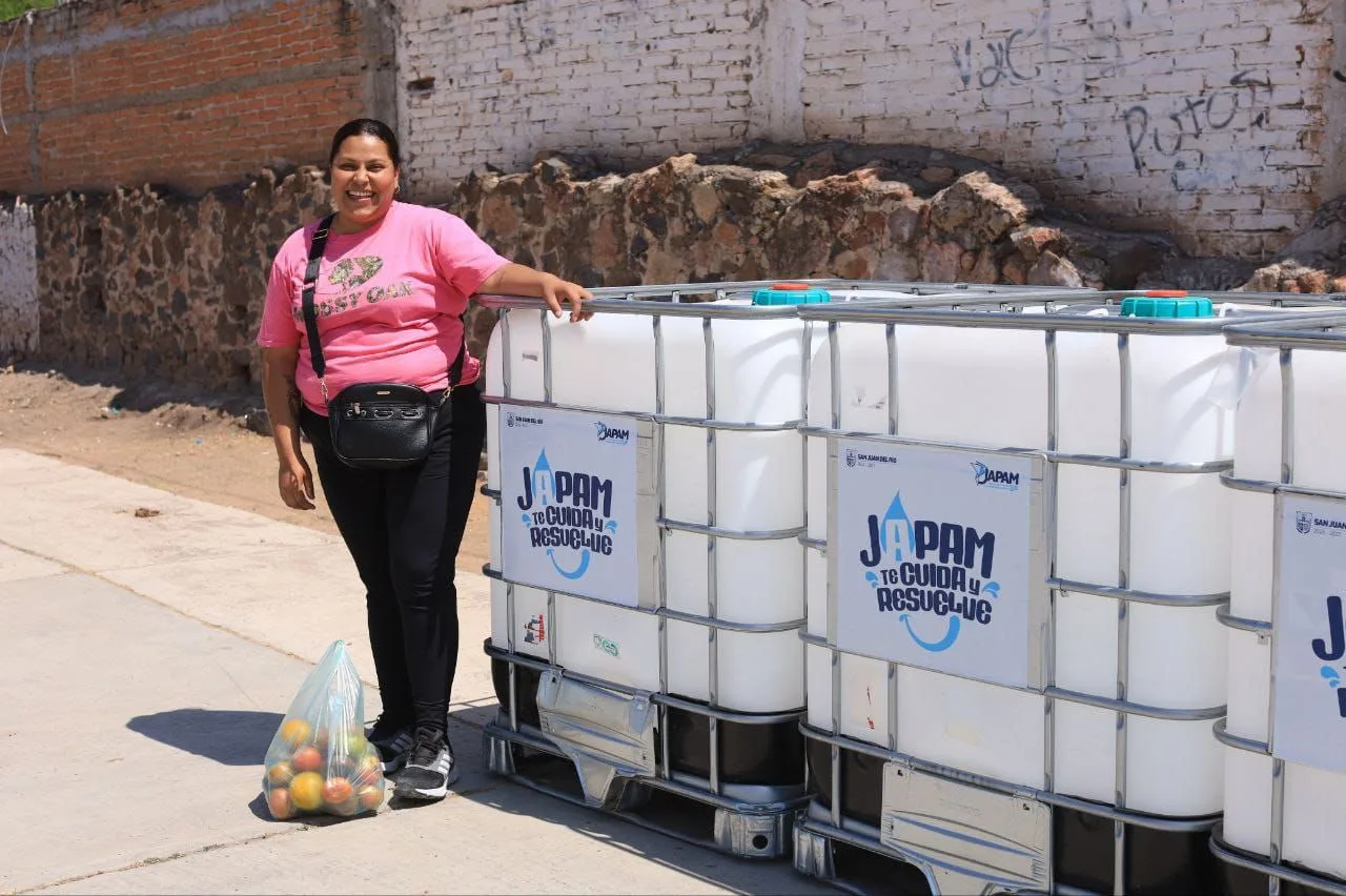 Gobierno Municipal de San Juan del Río beneficia a habitantes con el Programa “Viernes en La Valla”