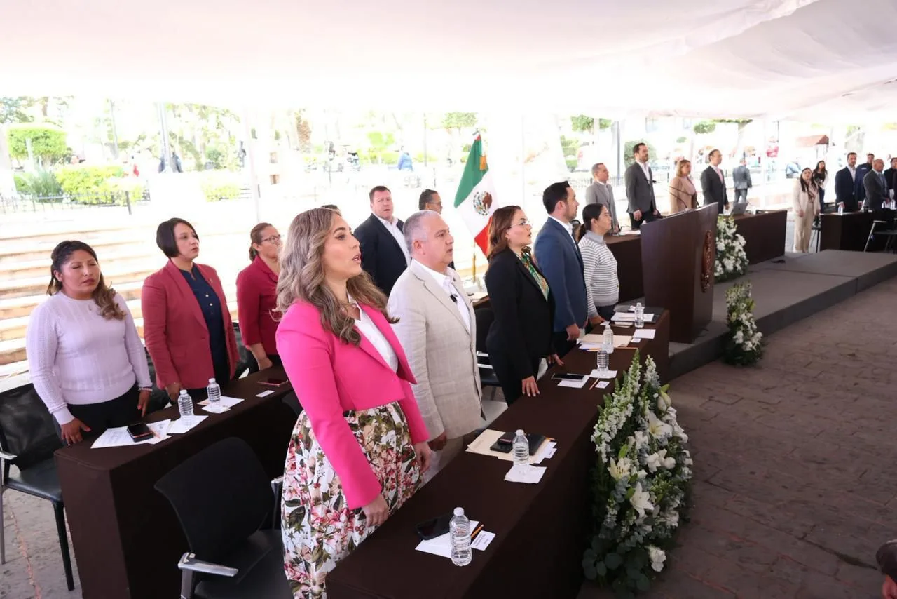 Desde Huimilpan Gina Guzmán pide a Diputados; “seguir trabajando en unión, en acuerdos y en consensos”.