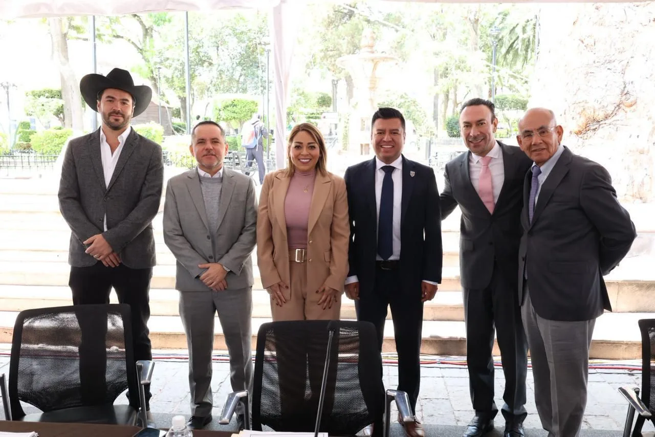 Desde Huimilpan Gina Guzmán pide a Diputados; “seguir trabajando en unión, en acuerdos y en consensos”.