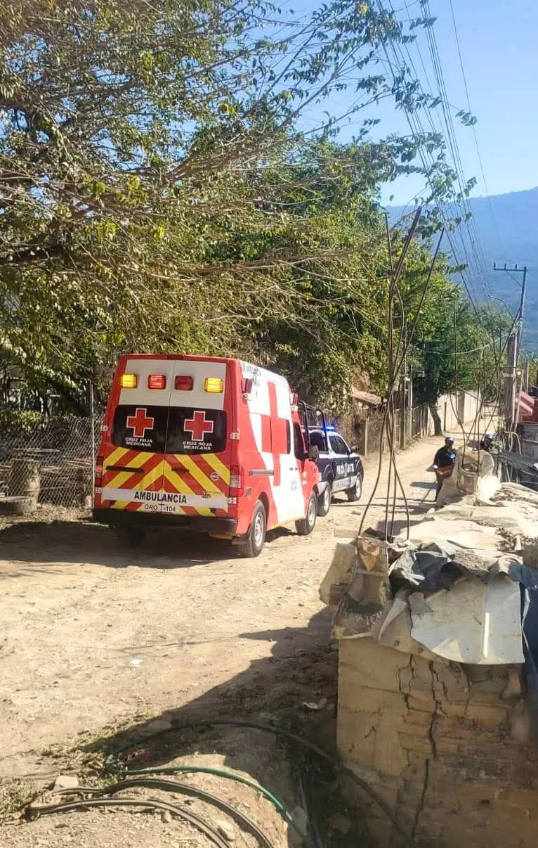 Balacera en Jalpan; al menos un muerto. Alarma entre población civil, por poncha llantas, en carretera SJR-Xilitla