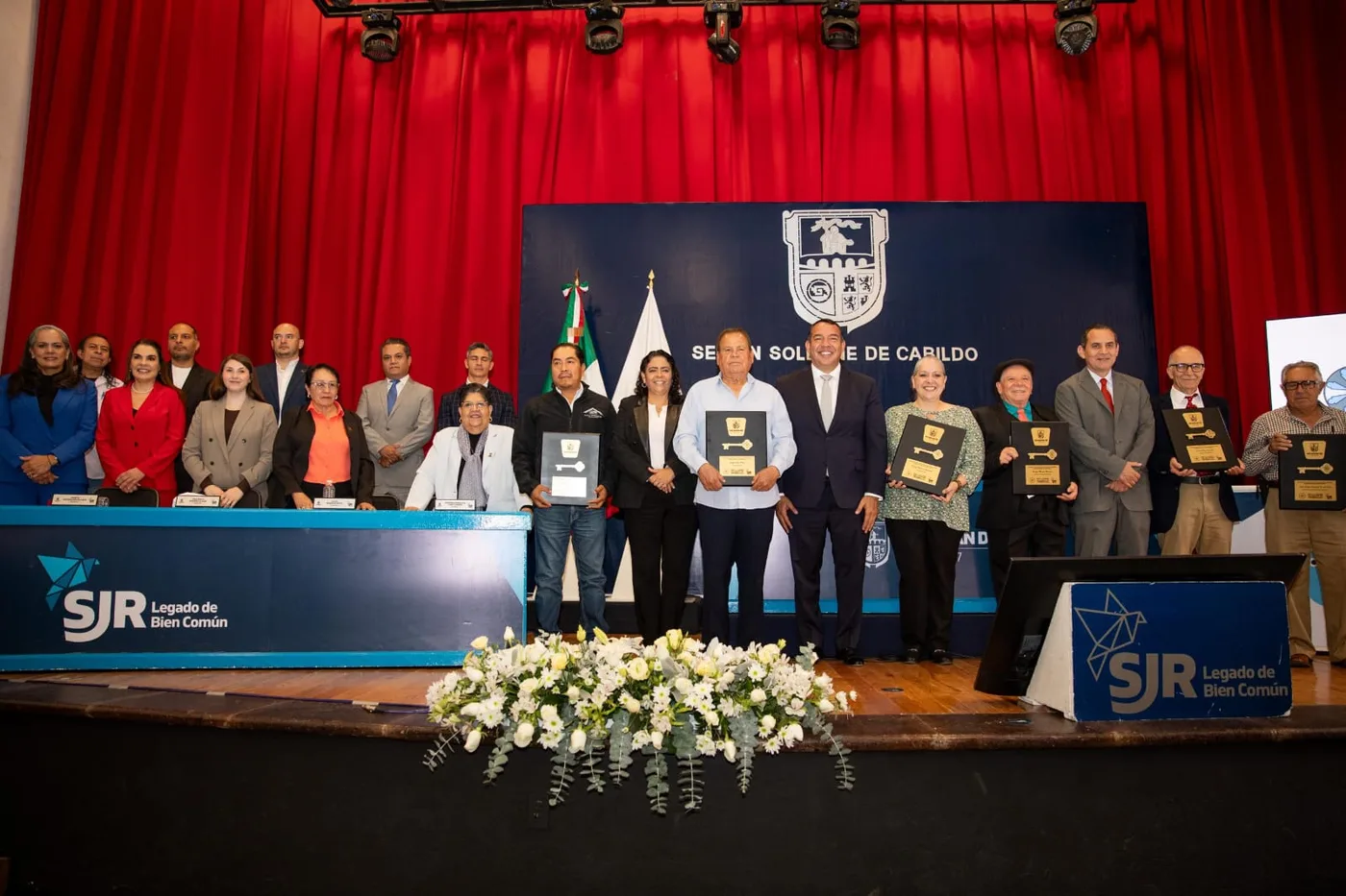 Ayuntamiento celebra sesión por Aniversario 179 de que se concedió título de ciudad a SJR