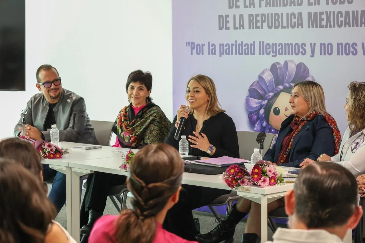 Sigamos trabajando juntas por una sociedad más justa, donde la voz de todas las mujeres sea escuchada: Diputada Gina Guzman