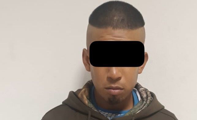  Detienen a sujeto en posesión de posibles sustancias tóxicas en operativo de vigilancia en SJR.