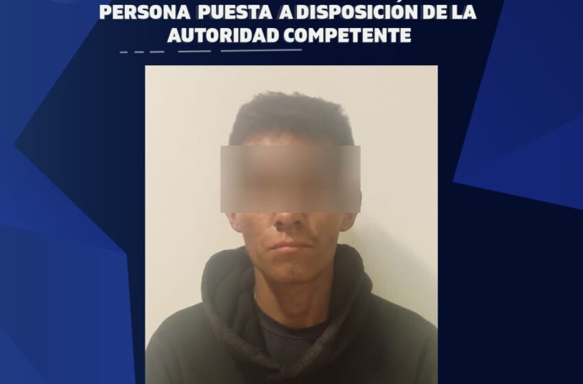  Lo detuvieron por andar en una camioneta robada; en Santa Bárbara La Cueva