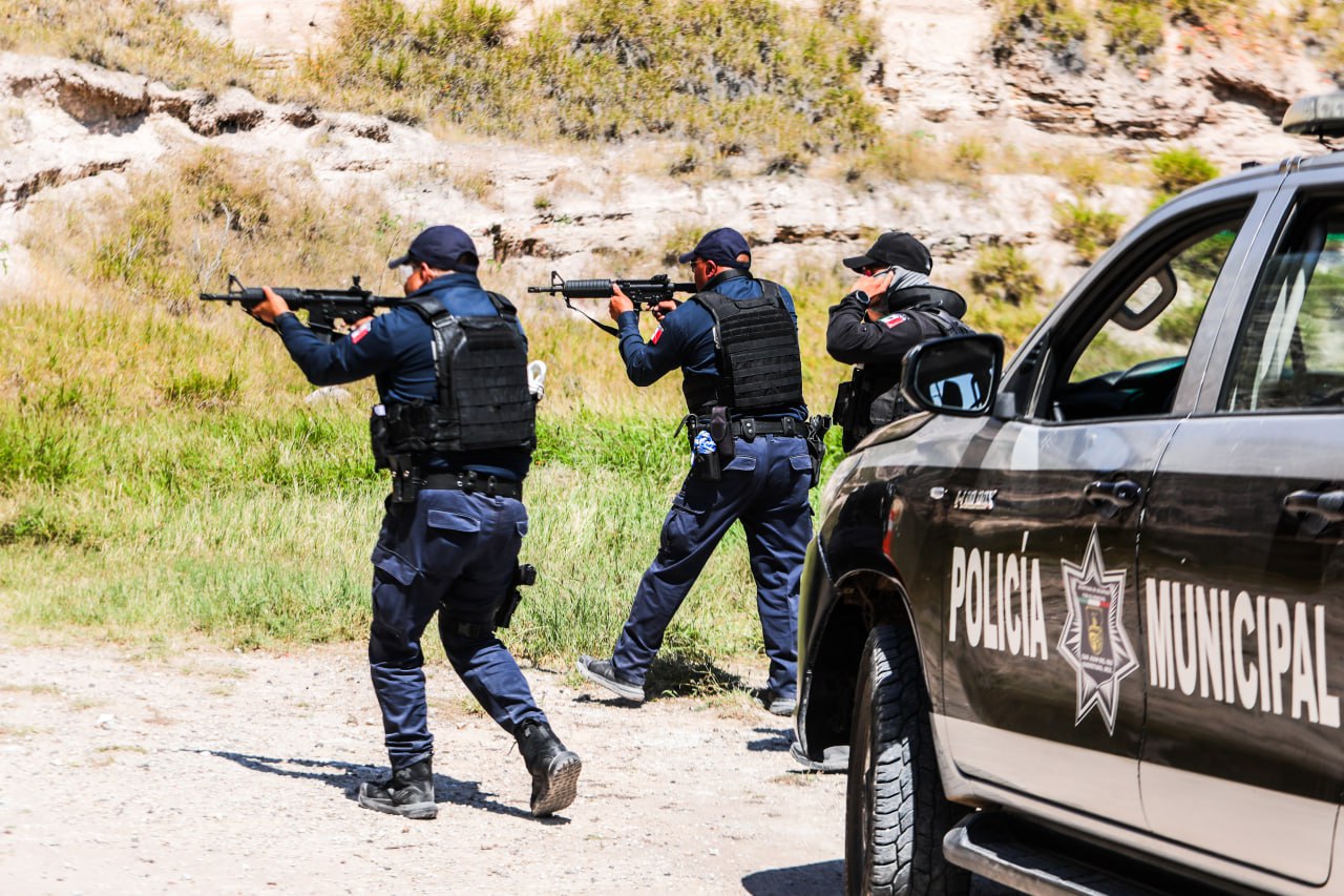 Capacita POES a Policías de 5 municipios; en técnicas y tácticas especializadas.
