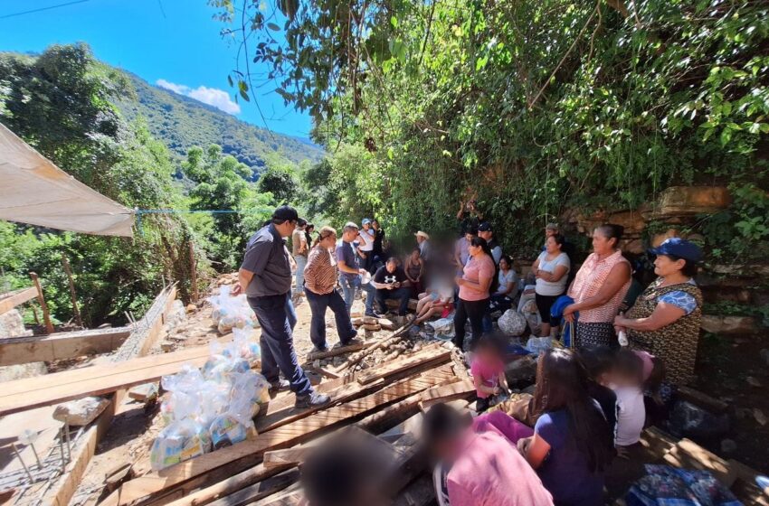 Diputadas y Diputados del PAN apoyaron a familias durante contingencia pluvial